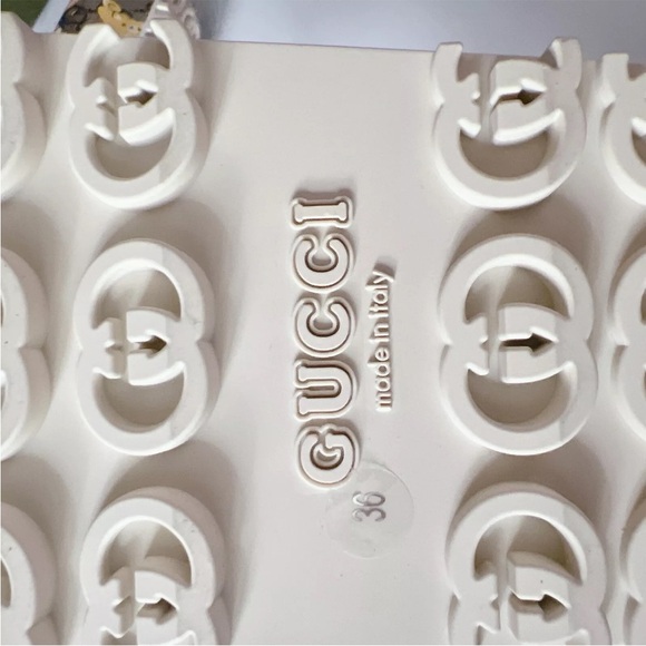 Gucci x Pikarar Kawaii Supreme Interlocking GG Platform Rubber Slide EU 36 - Picture 9 of 10